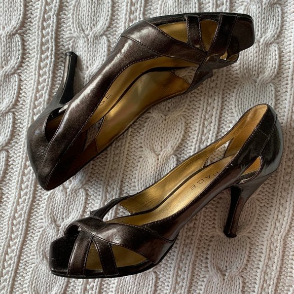 Brown Metallic Shiny Open Toe Heels - Picture 1 of 6